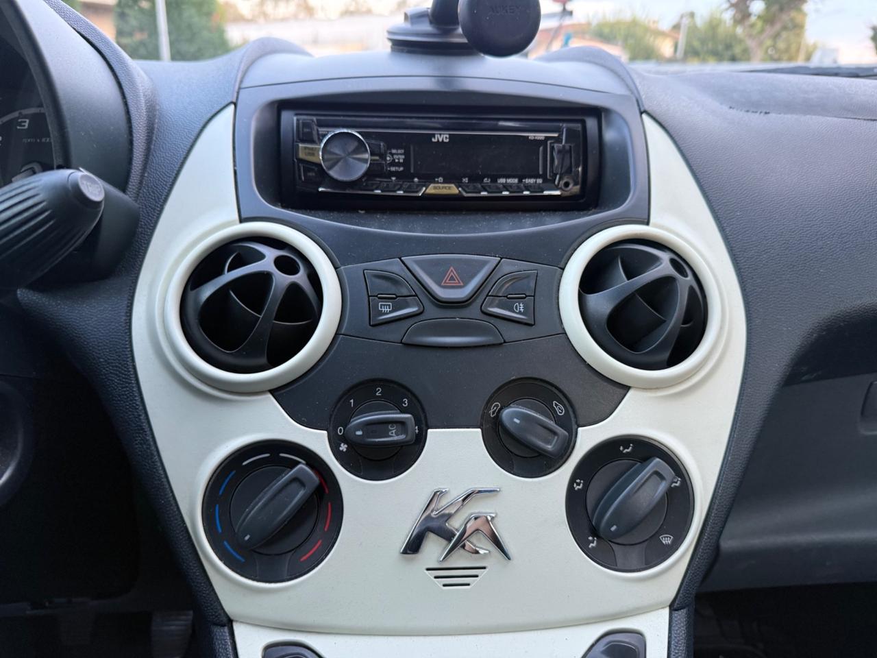 Ford Ka Ka+ 1.2 BENZINA 69CV POCHI KM 2011