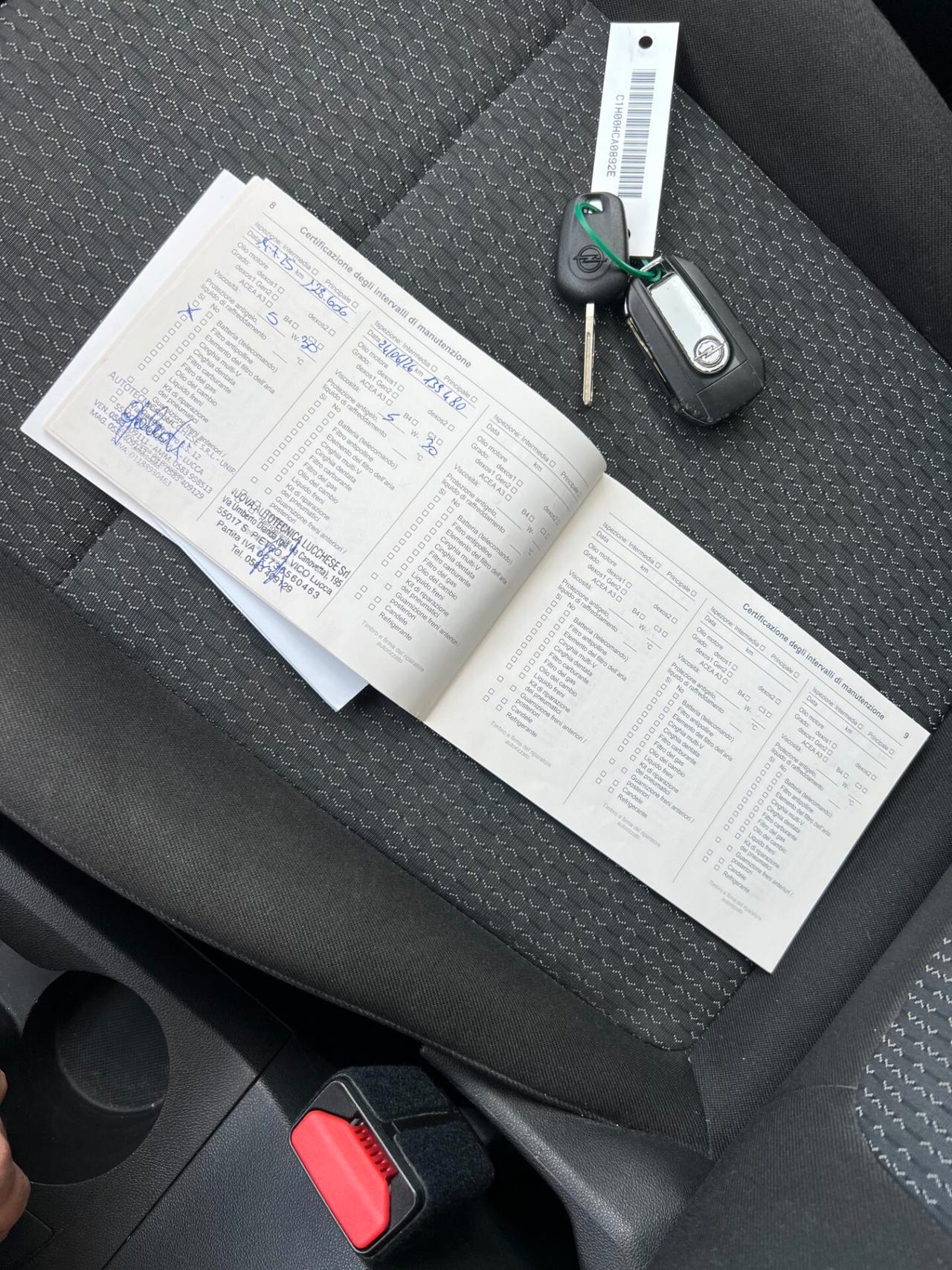 Opel Crossland X 1.2 12V Advance