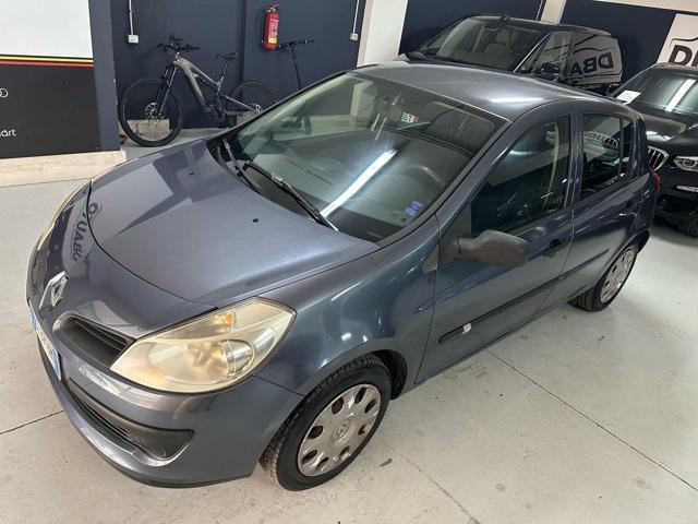 RENAULT Clio 1.2 16V 5 porte Dynamique