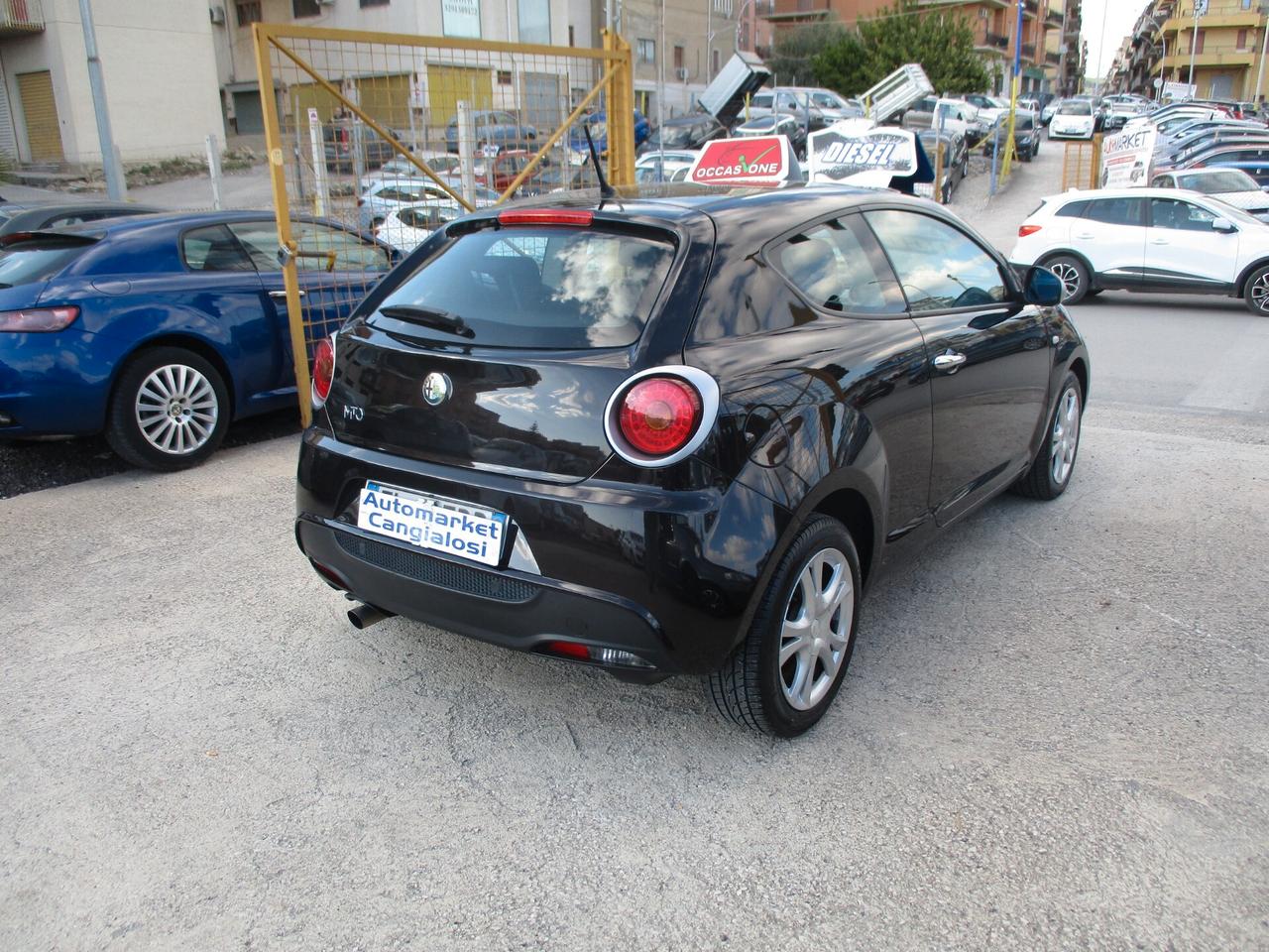 Alfa Romeo MiTo 1.3 JTDm-2 95 CV Distinctive Sport Pack