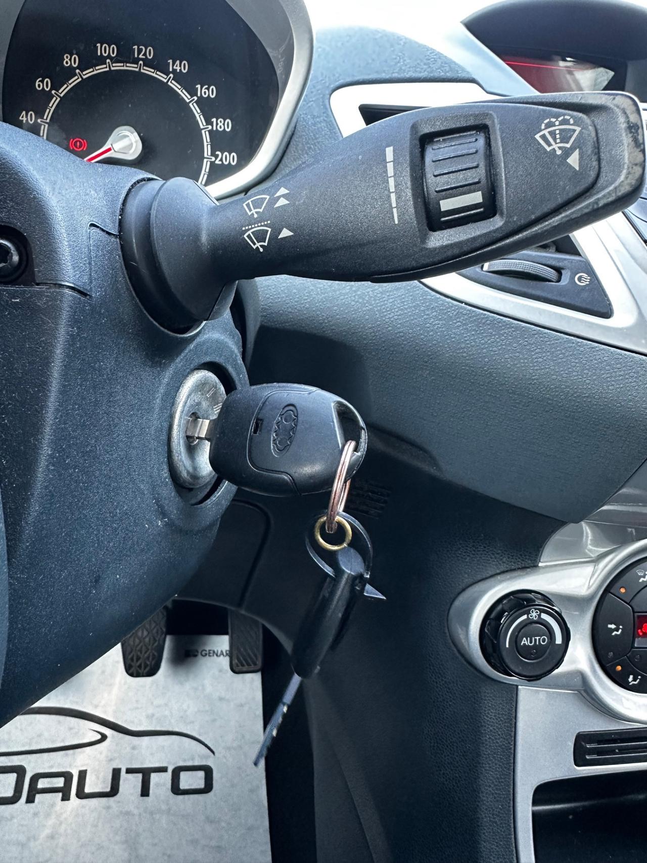 Ford Fiesta 1.2 82 CV 5 porte Titanium