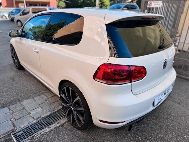 Volkswagen Golf GTI Golf 2.0 TSI 3p. GTI