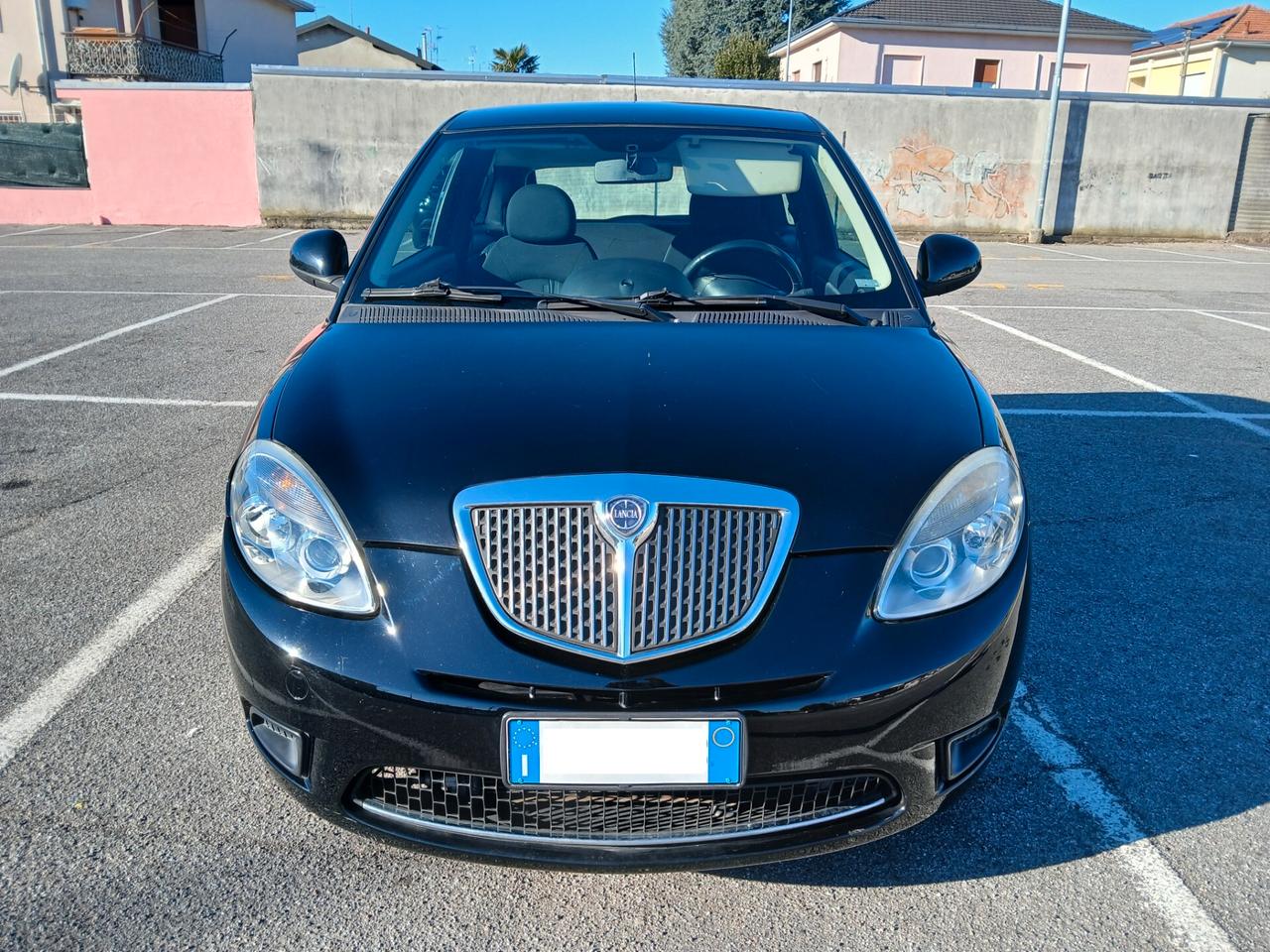 Lancia Ypsilon 1.2 Per Neopatentati