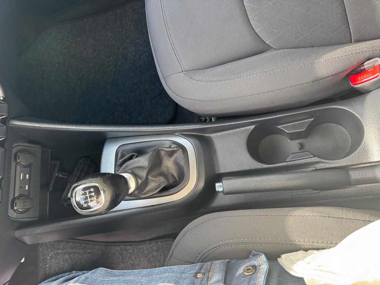 Kia Rio 1.4 CRDi 5p. Cool neopatentati euro 6