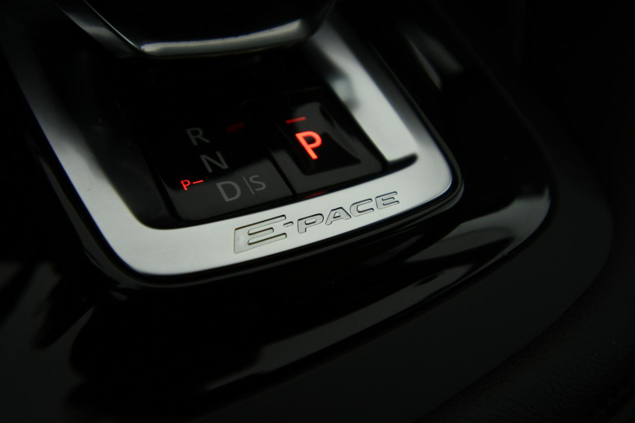 JAGUAR E-Pace 2.0d i4 mhev R-Dynamic SE awd 163cv auto N1+PREZZO+IVA+CAMERA 360