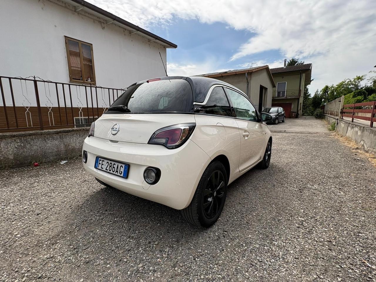 Opel Adam 1.4 87 CV GPL Tech Air