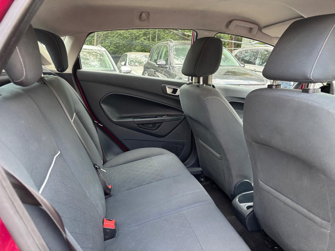 Ford Fiesta 1.4 TDCi 70CV 5 porte Titanium