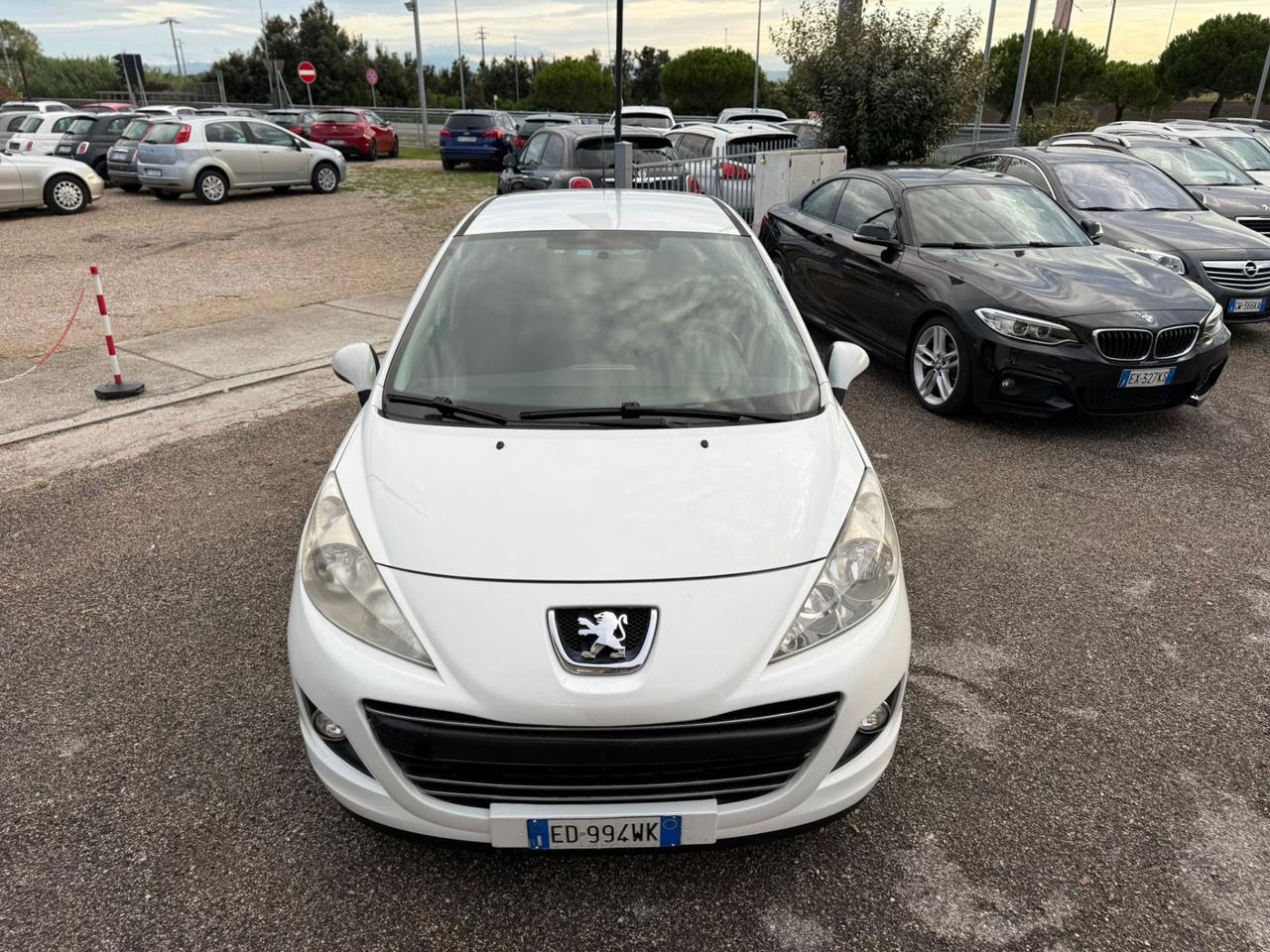 Peugeot 207 1.4 VTi 95CV 5p. Millesim 200