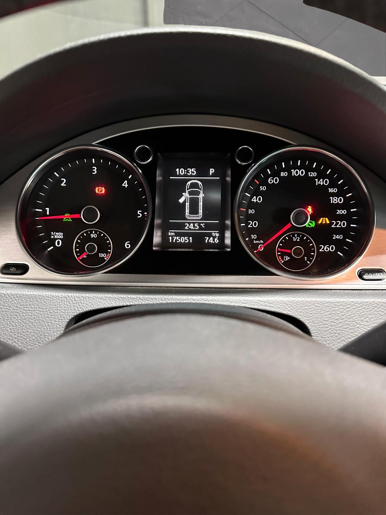 Volkswagen Passat Var. 2.0 TDI Highline BlueM.Tech.