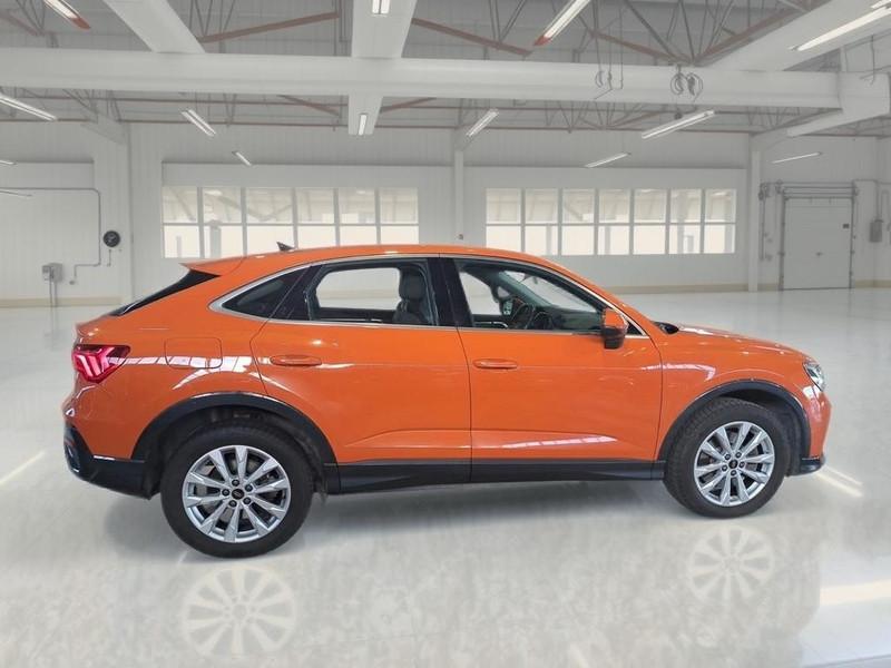 AUDI Q3 SPORTBACK 45 TFSI e S tronic Business Plus