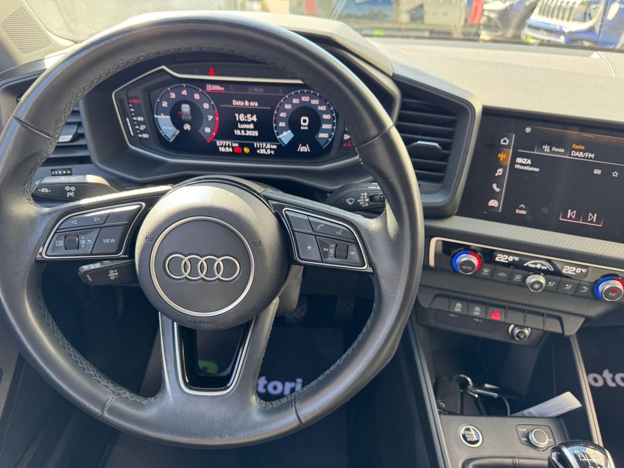 Audi A1 citycarver 30 TFSI S tronic