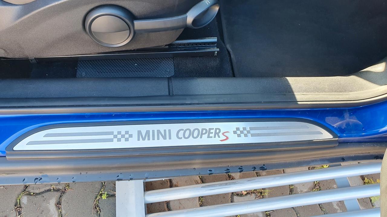 Mini Cooper D Paceman 2.0 Aut. - x operatori settore