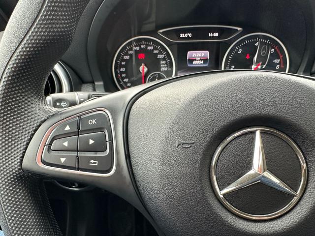 MERCEDES-BENZ A 180 d Automatic Business