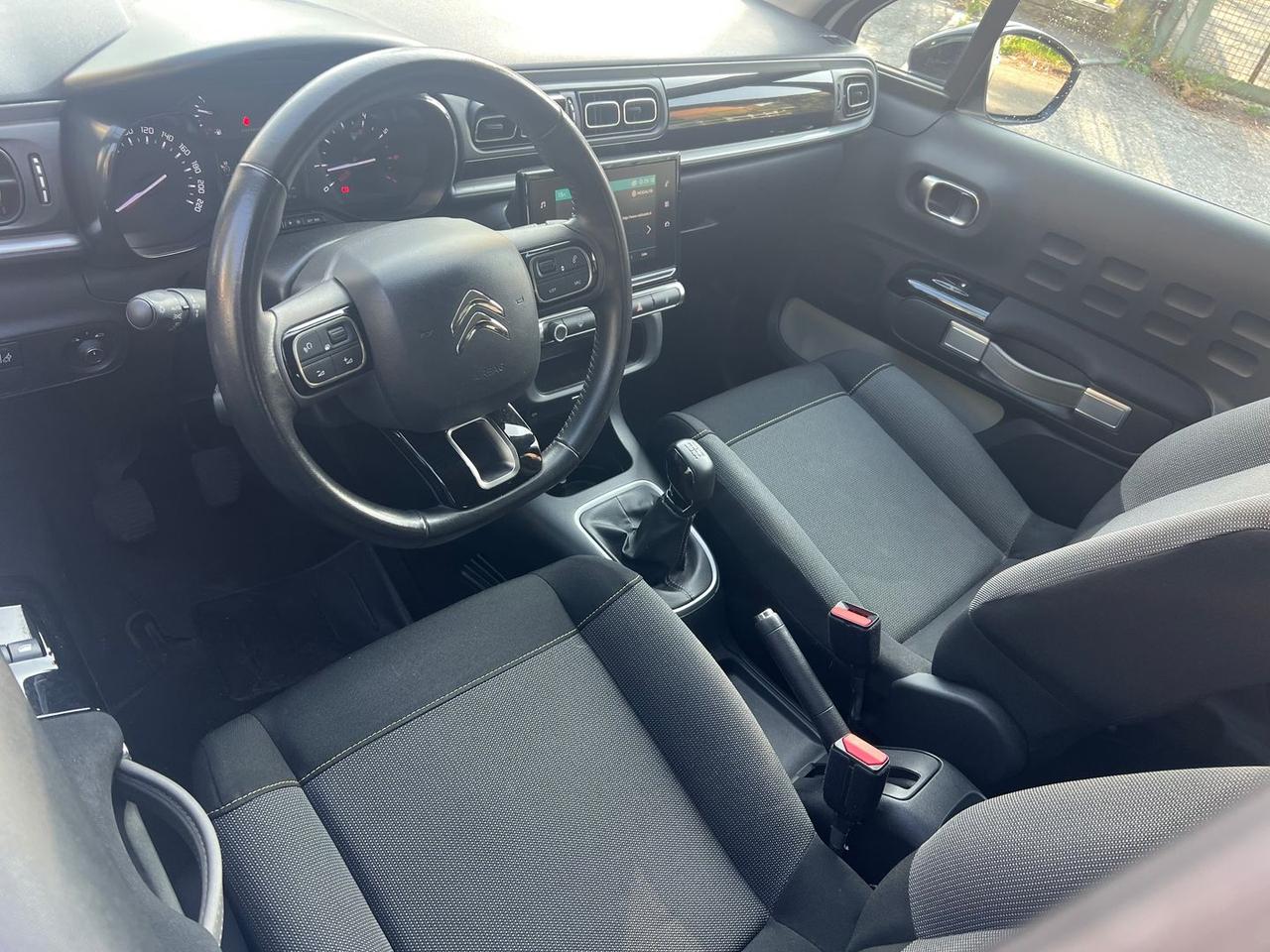 Citroen C3 Shine 1.2 PureTech83 #10400
