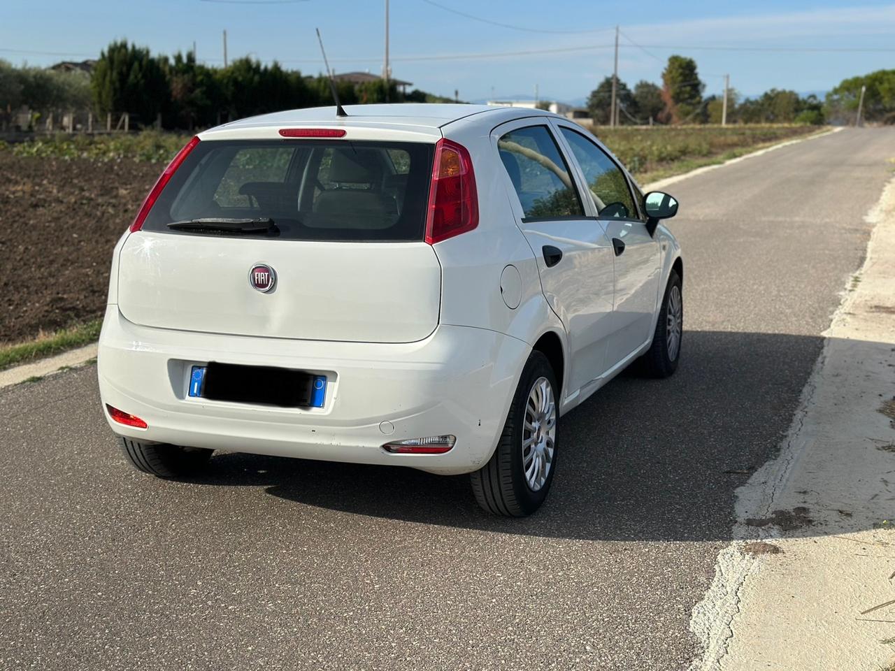Fiat Punto 1.3 MJT II S&S 95 CV 5 porte Street