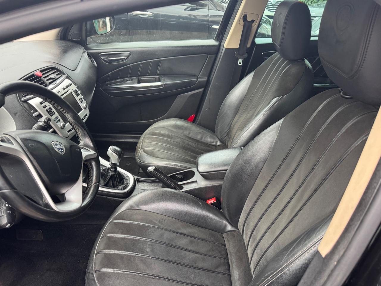 Lancia Delta 2.0 MJT DPF Platinum