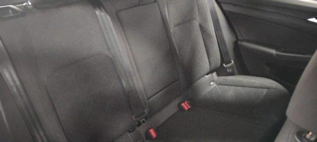 VOLKSWAGEN Golf 1.0 eTSI EVO DSG Life 17" MHEV