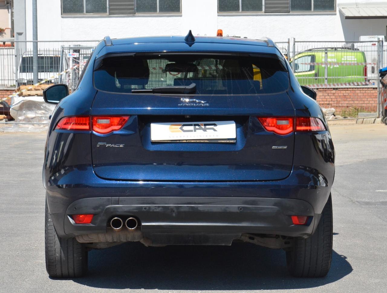 Jaguar F-Pace 2.0 D 180 CV AWD Prestige