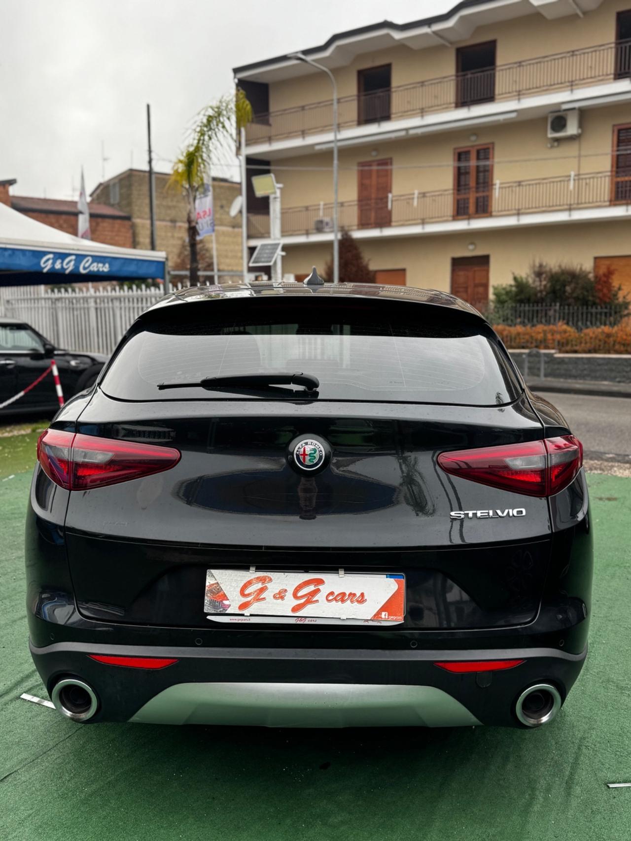 Alfa Romeo Stelvio 2.2 Turbodiesel 190 CV AT8 Super