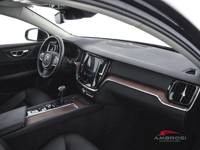 VOLVO V60 D4 Business