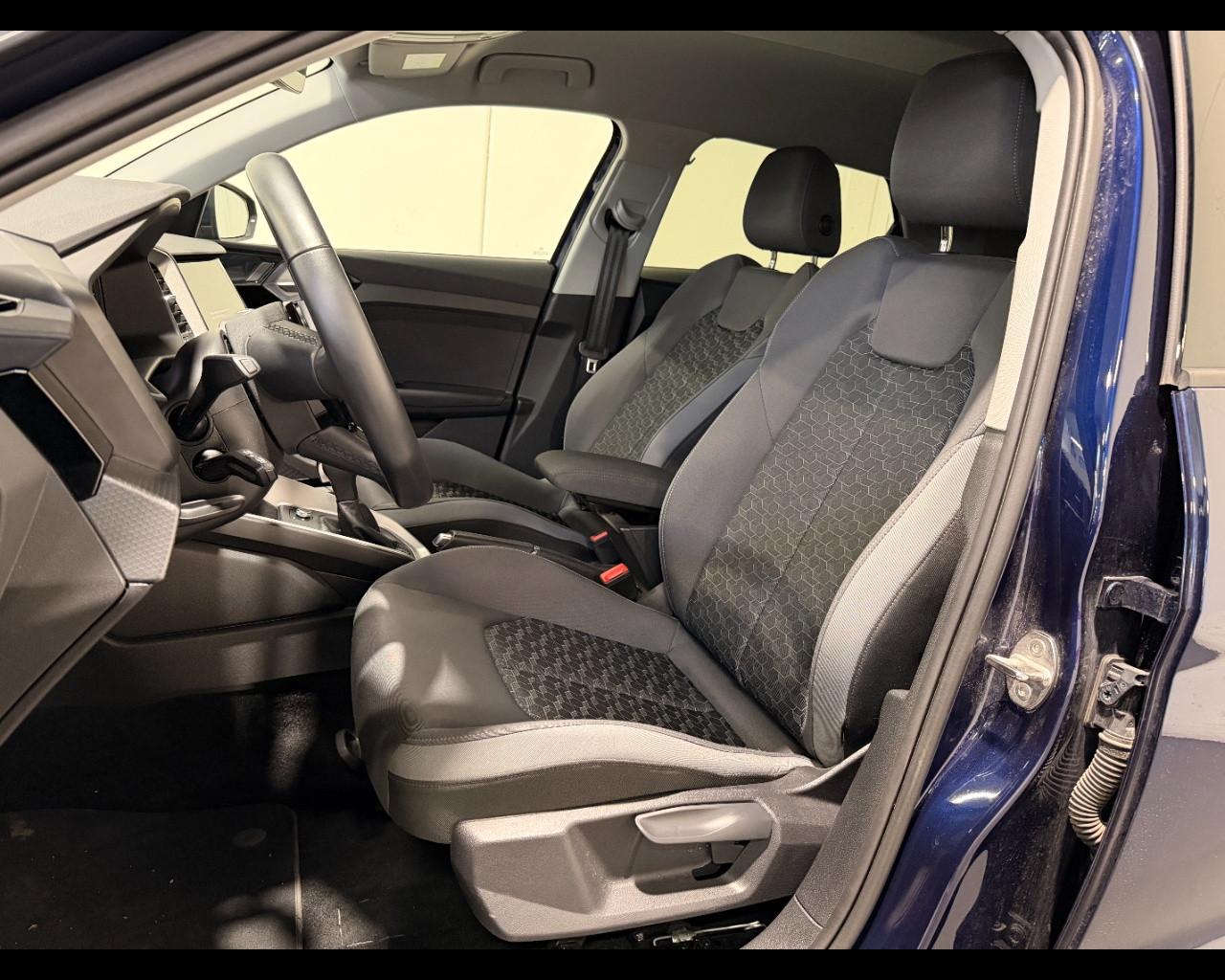 AUDI A1 SPORTBACK 35 TFSI S-TRONIC S-LINE EDITION