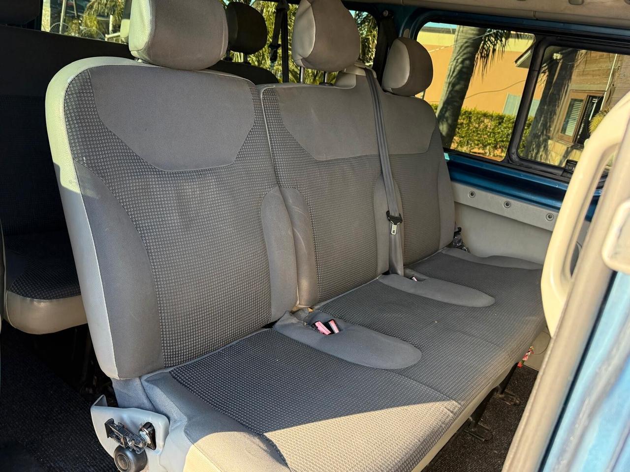 Opel Vivaro 29 2.0 CDTI 120CV PC-TN Combi 9 posti Easytronic