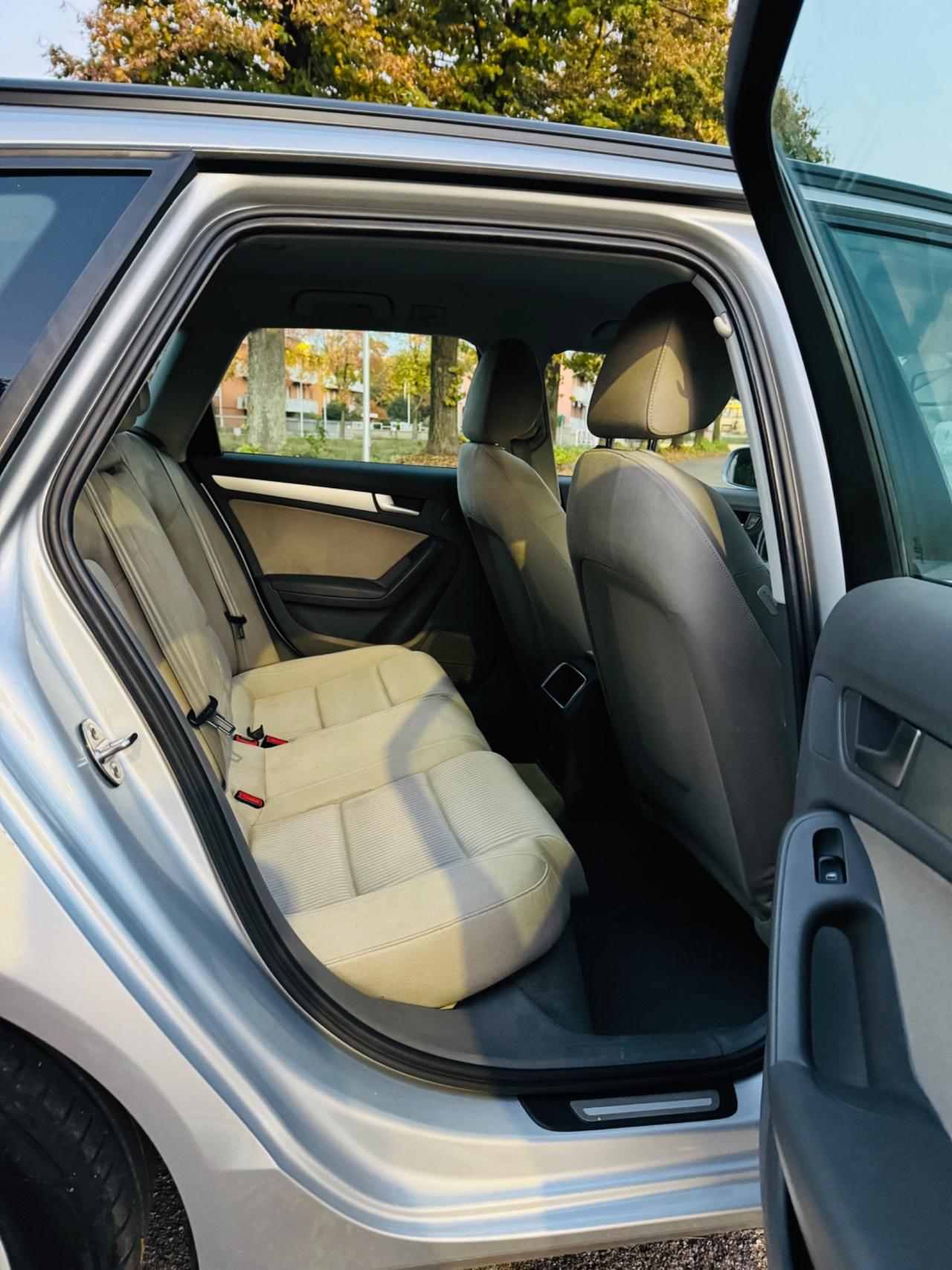 Audi A4 Avant 2.0 TDI S-Line