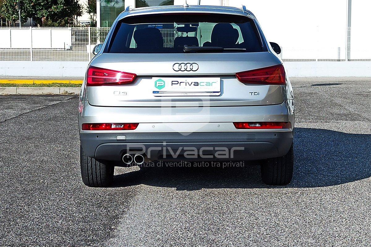 AUDI Q3 2.0 TDI 150 CV Business