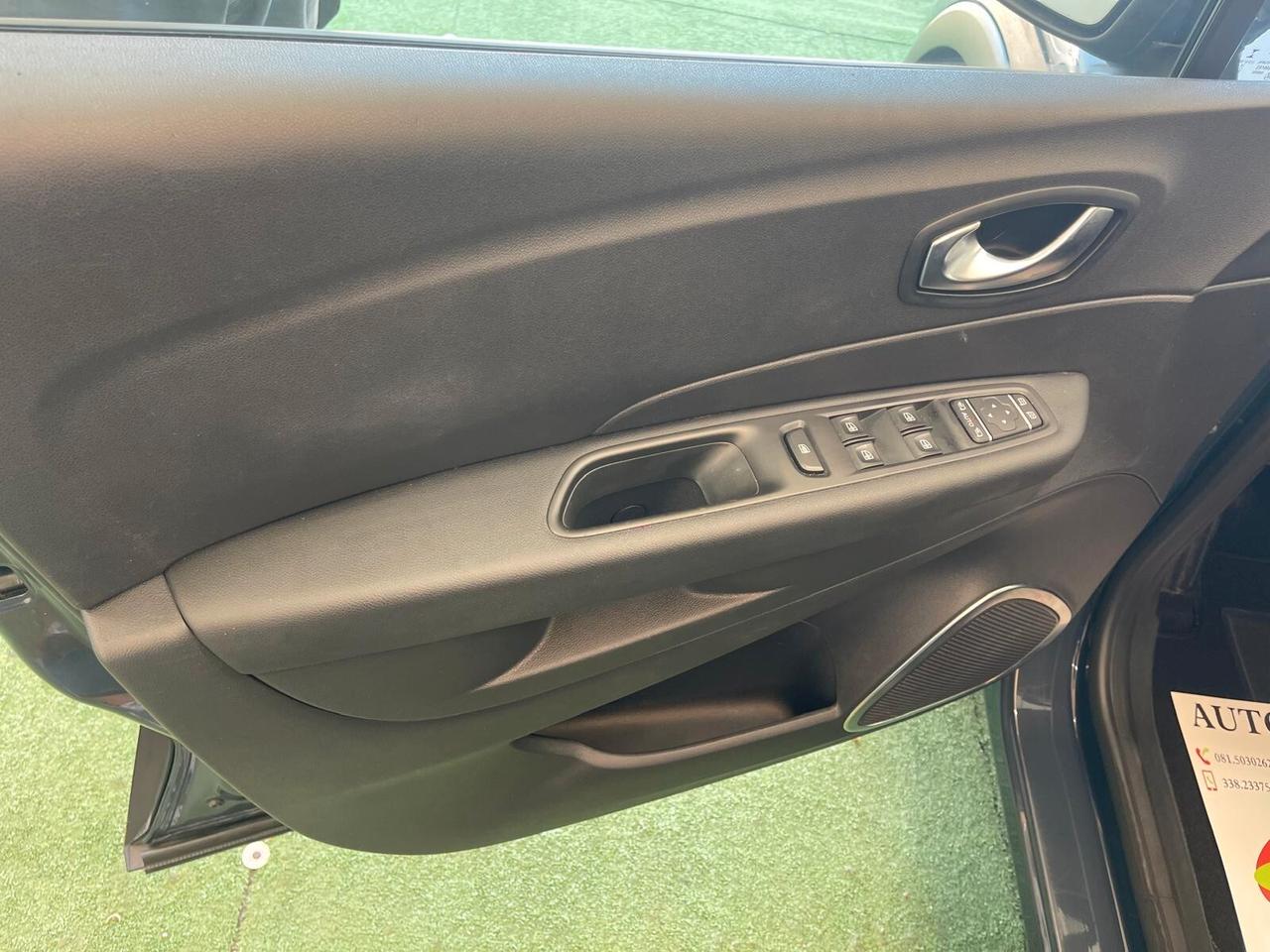 RENAULT CAPTUR 900 BENZINA 90CV