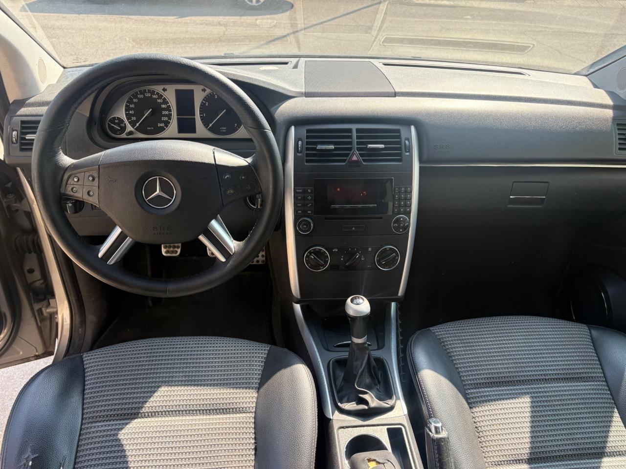 Mercedes-benz B 150 Sport NEOPATENTATI