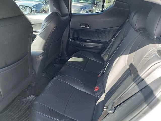 Toyota C-HR 1.8 Hybrid E-CVT Lounge
