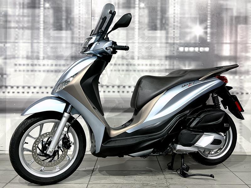 Piaggio Medley 150