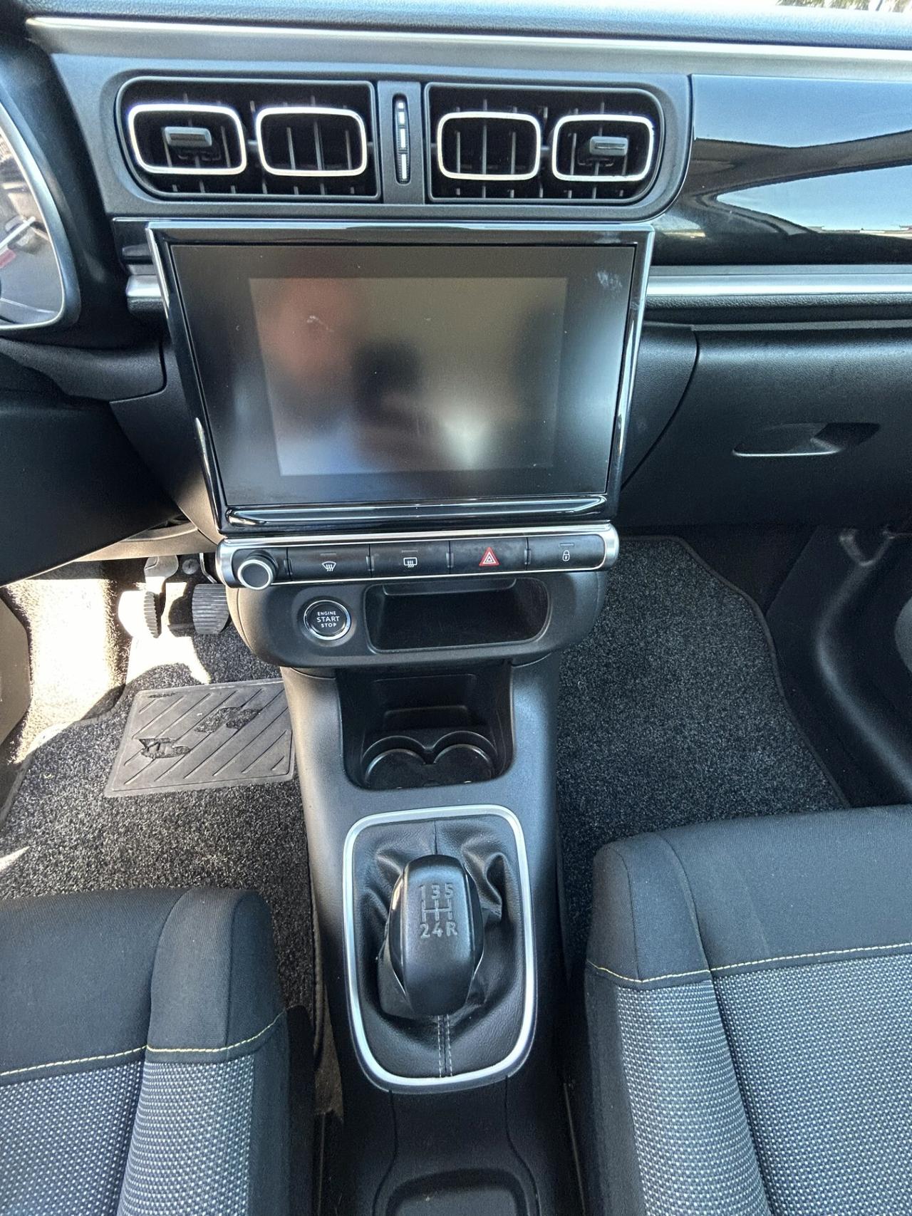Citroen C3 PureTech 83 S&S Shine "FINO AL 15/08 P.P. INCLUSO NEL PREZZO"