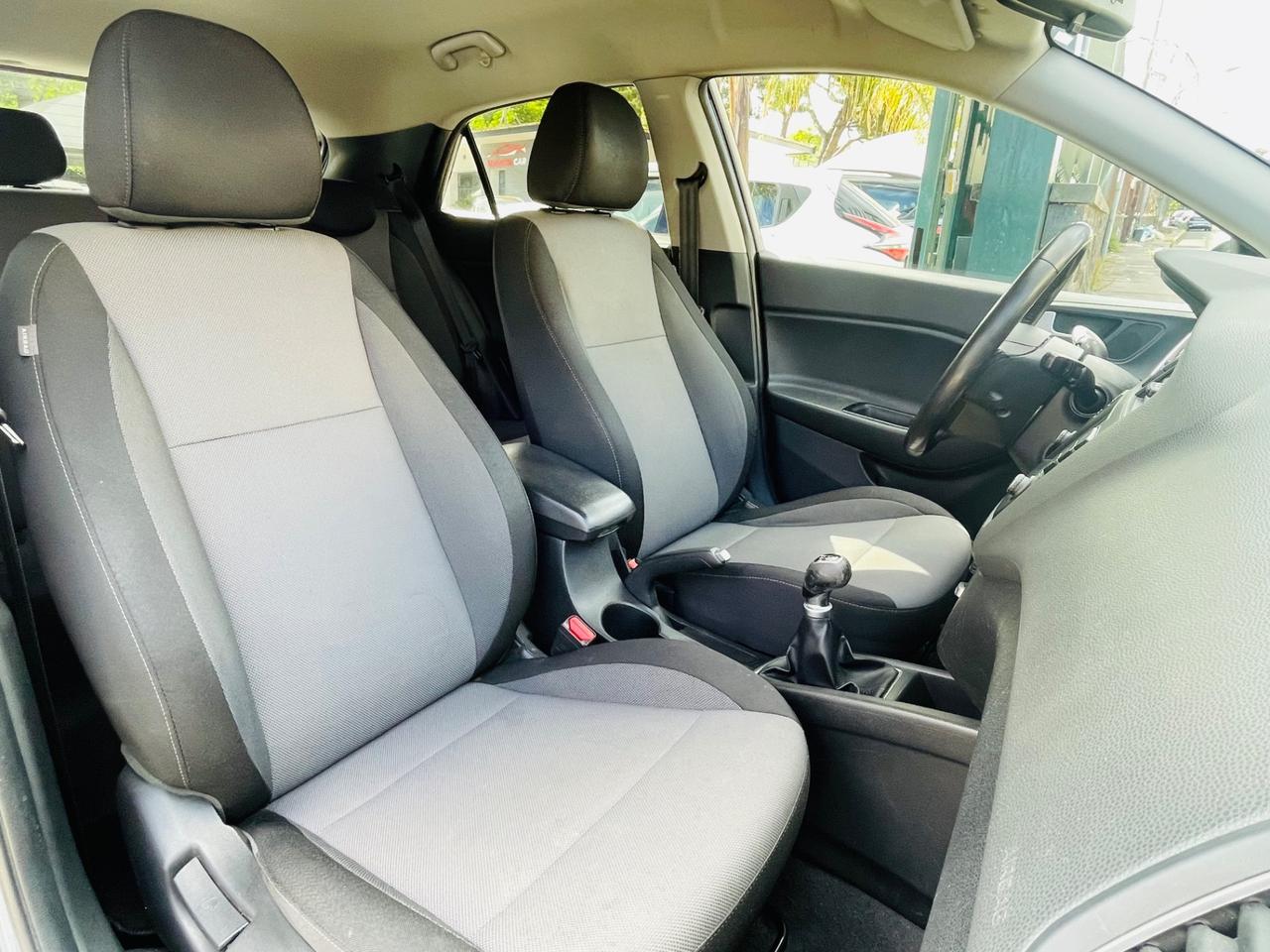 Hyundai i20 1.2 5 porte Connectline