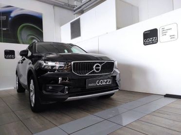 Volvo XC40 (2017-->) T2 Geartronic Momentum Core N1