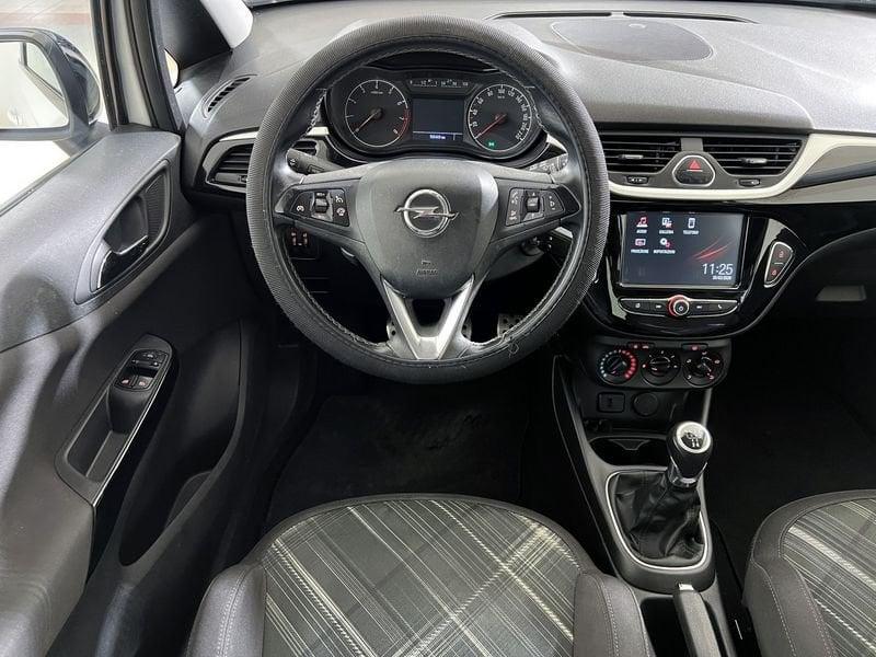Opel Corsa 1.2 70cv MT5 b-Color