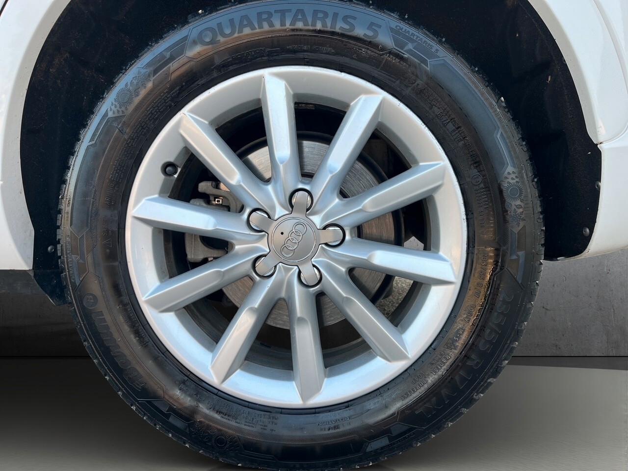 Audi Q3 2.0 TDI 120 CV Sport