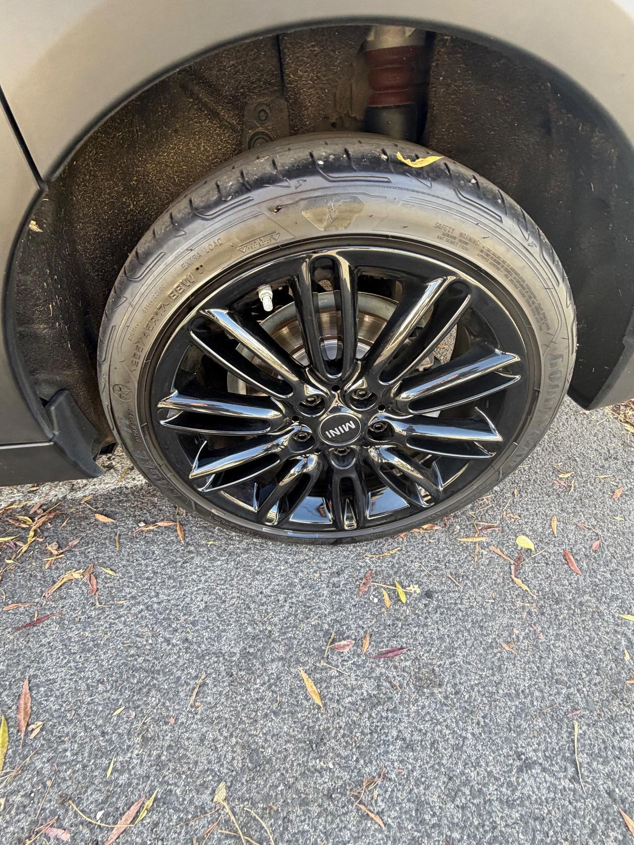 Mini Cooper S 2.0 XL Aut. 5 porte Pdc Navi Pelle