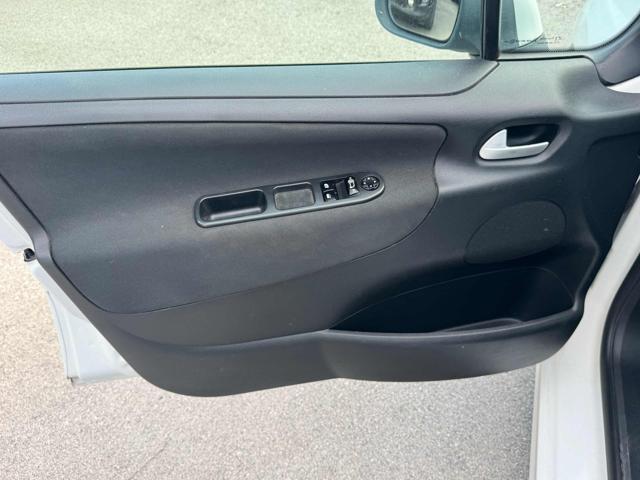 PEUGEOT 207 1.4 HDi 70CV 5p. Active