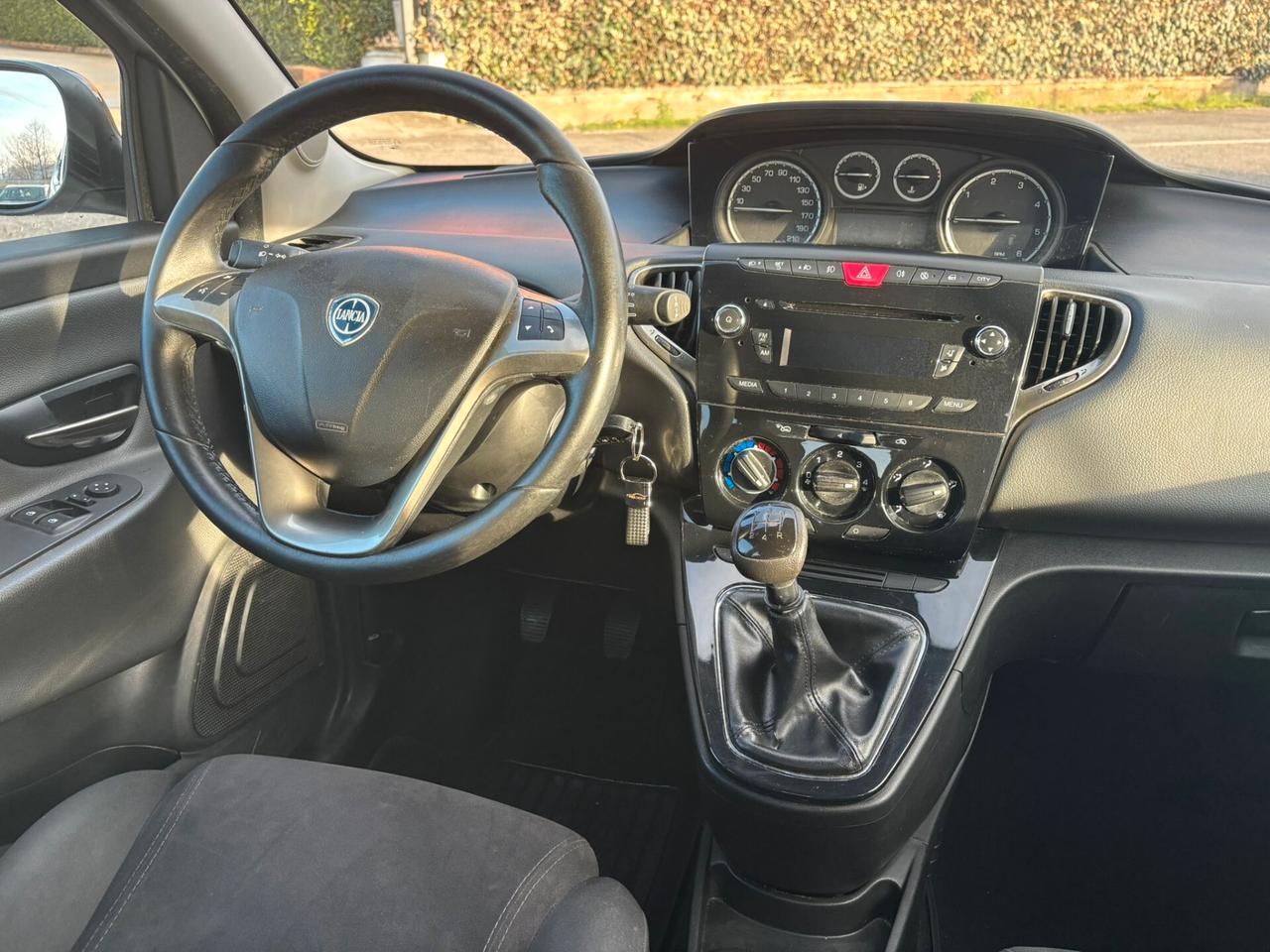 Lancia Ypsilon 1.3 MJT 16V 95 CV 5 porte S&S Gold