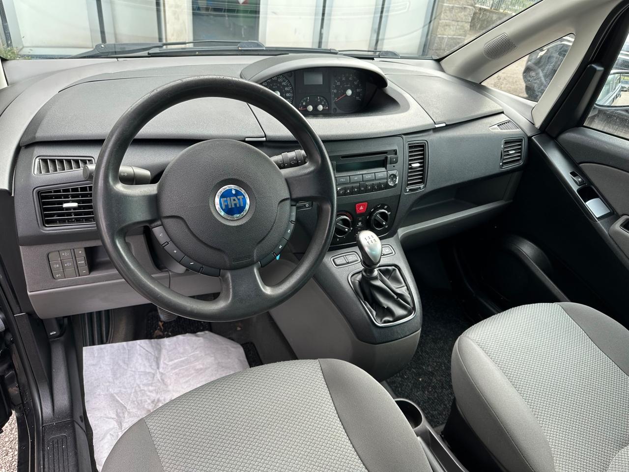Fiat Idea 1.2 16V BlackLabel - 99.000km Neopatentati
