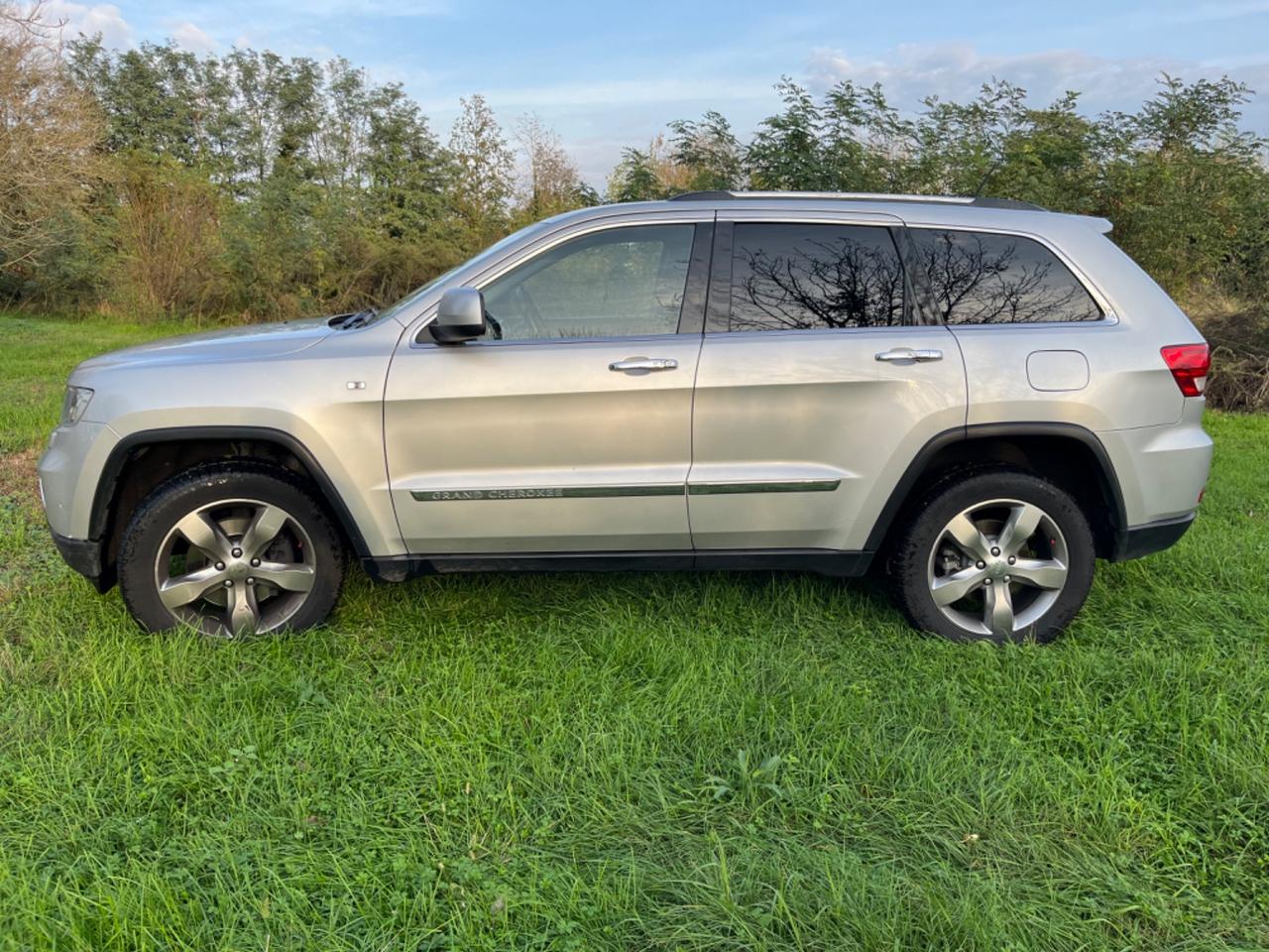 Jeep Grand Cherokee Grand Cherokee 3.0 CRD 241 CV Overland