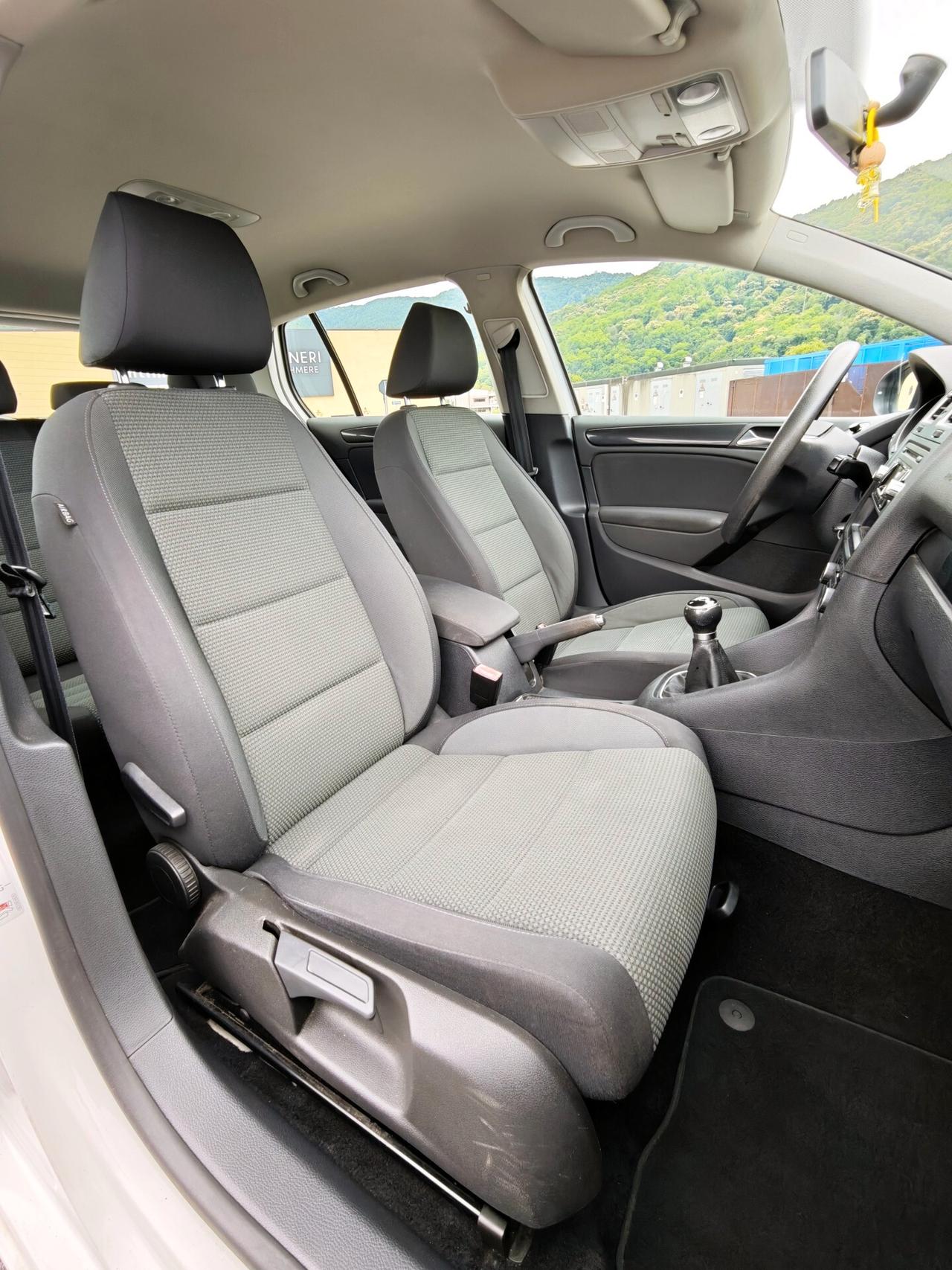 Volkswagen Golf 1.6 TDI DPF 5p. Highline