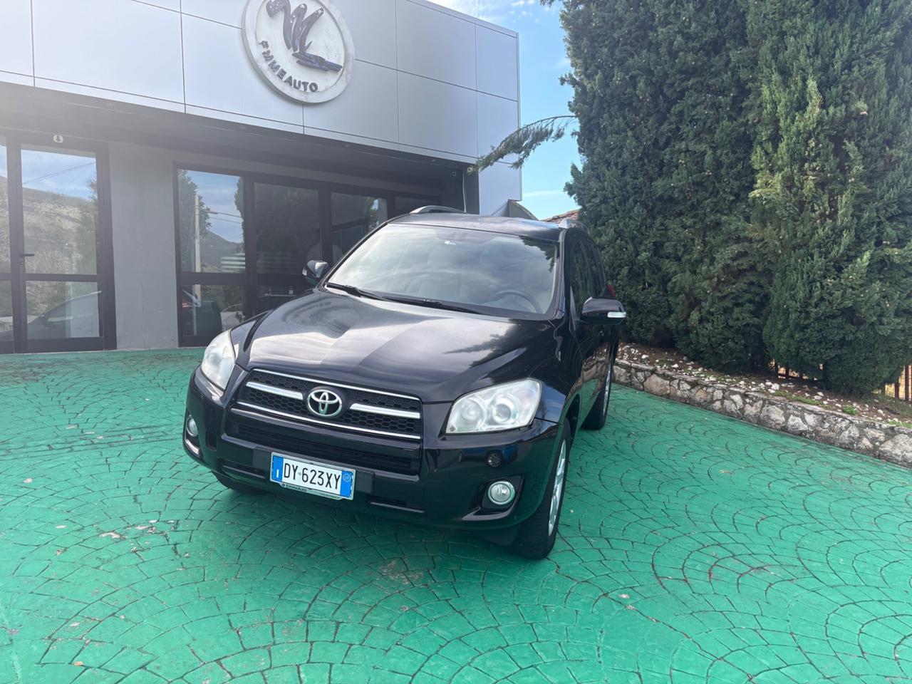 Toyota RAV 4 RAV4 2.2 D-4D 150 CV DPF Luxury
