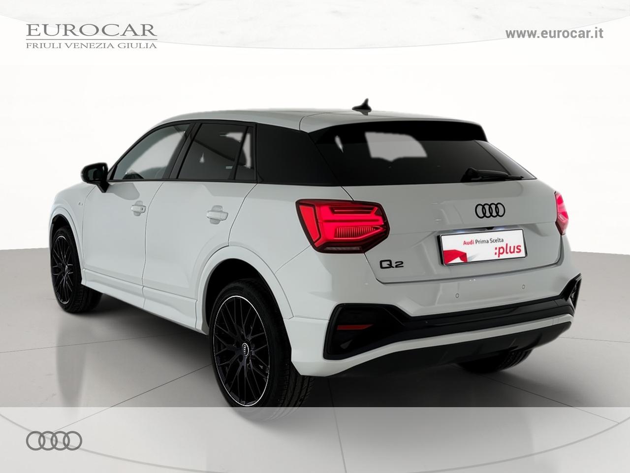 Audi Q2 35 1.5 tfsi identity black s-tronic