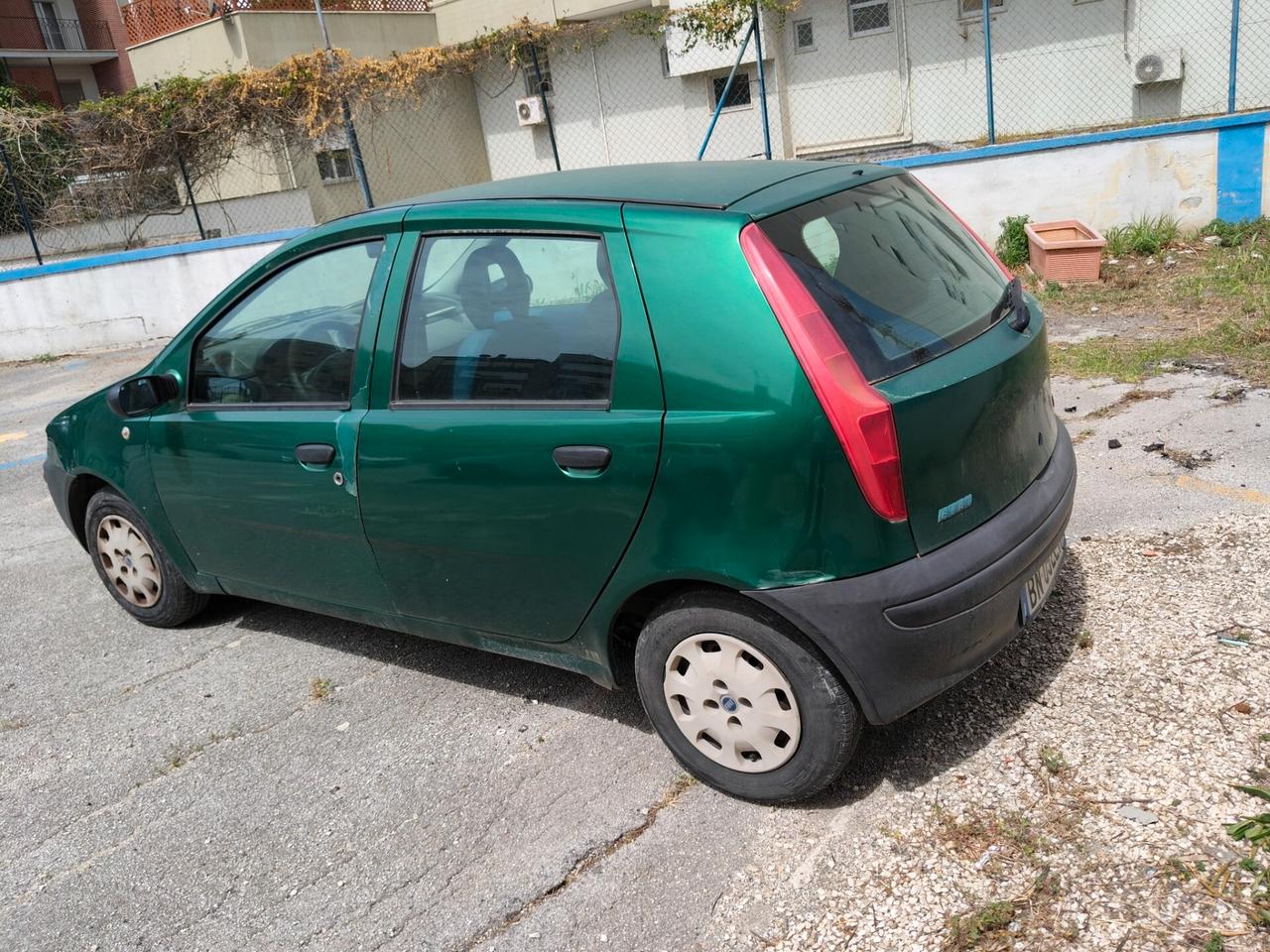 OCCASIONE PREZZO AFFARE VENDO BELLISSIMA FIAT PUNTO 1200 BENZINA