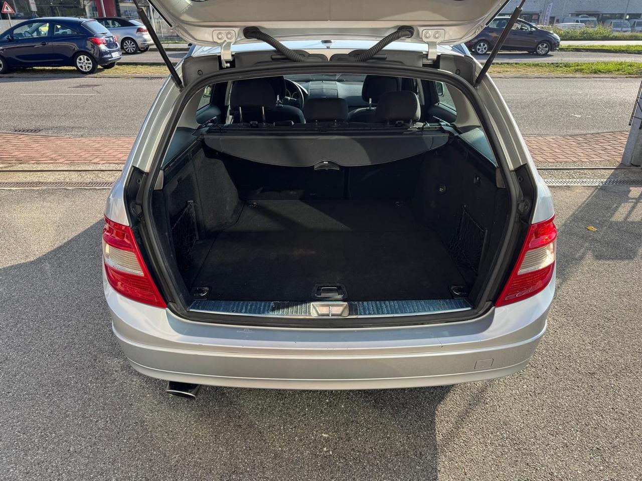 Mercedes-benz C 250 CDI S.W. BlueEFFICIENCY Elegance