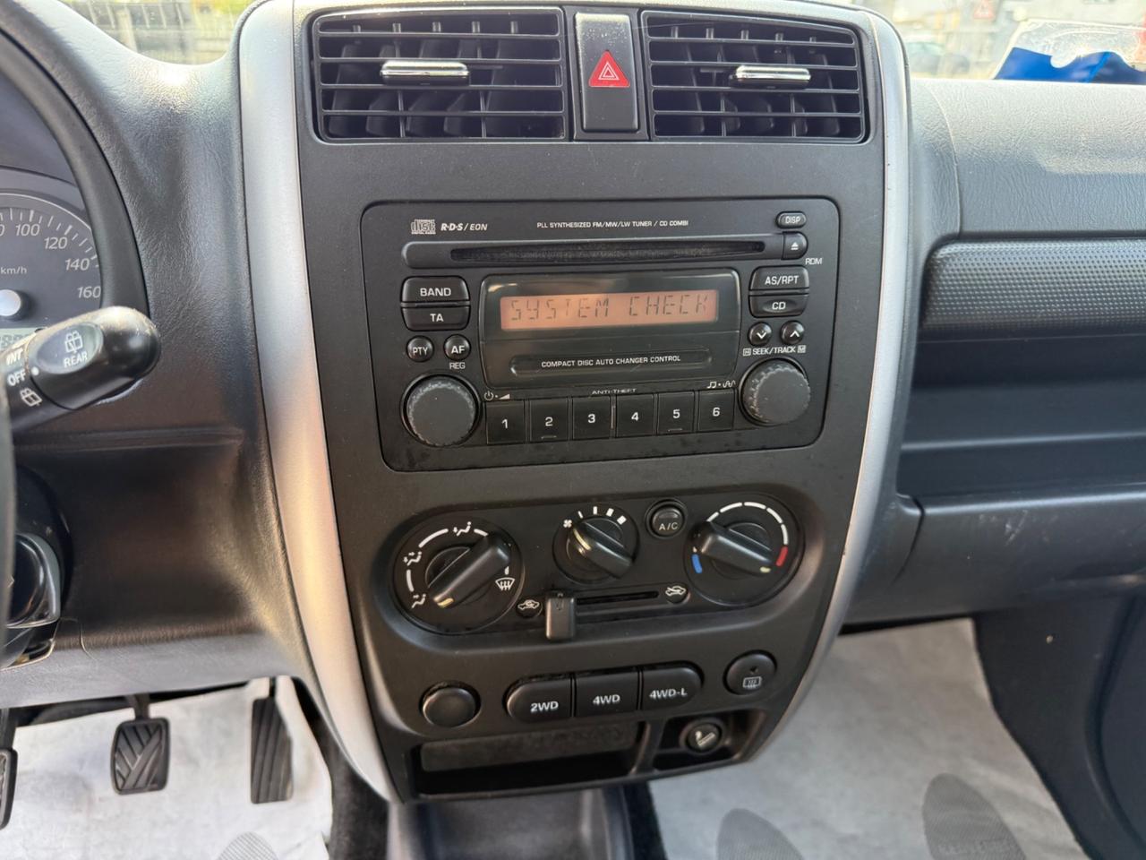 Suzuki Jimny 1.5 DDiS cat 4WD JLX Più