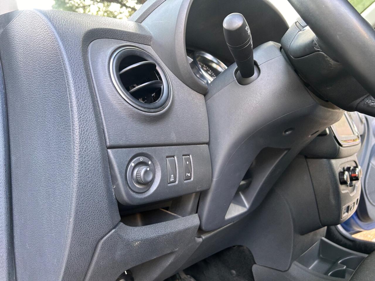 Dacia Lodgy Stepway 1.5 Blue dCi 8V 115CV 7 posti