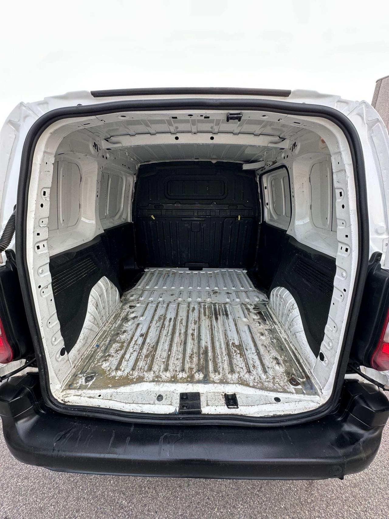 Opel combo cc 1.6 diesel 3 posti